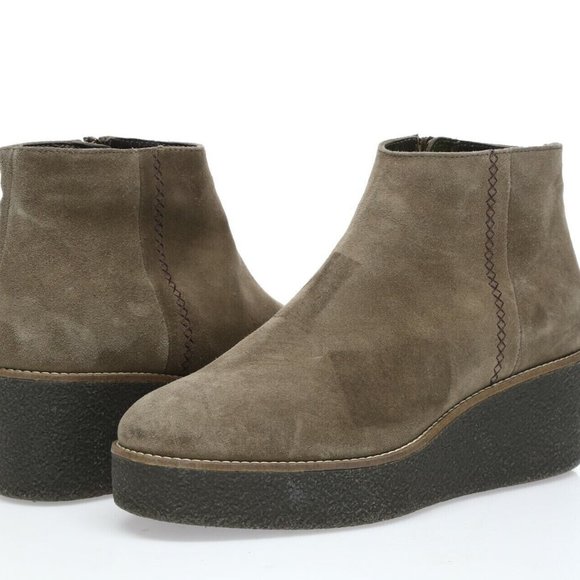 Aquatalia Vina Booties 10 Suede Platform Brown Wedge Ankle Boots - Picture 11 of 11